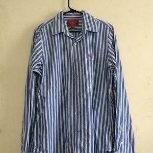Abercrombie & Fitch Button-up
